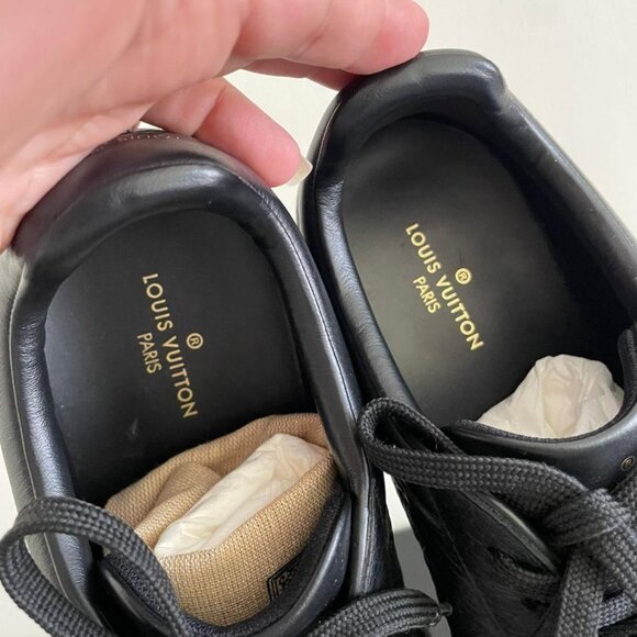 LOUIS VUITTON - Picture 1 of 6